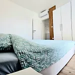 Nina Apartman